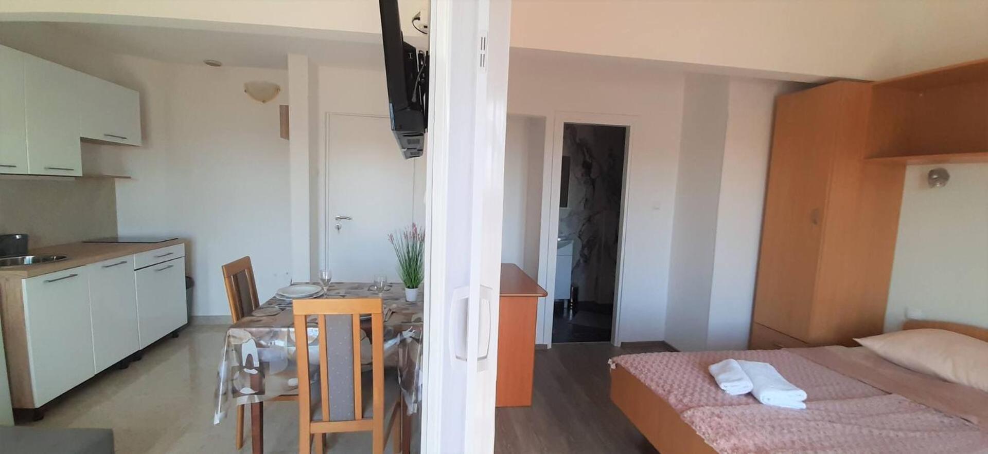 Guest House Helena Close To Beach Krk Town Exterior photo